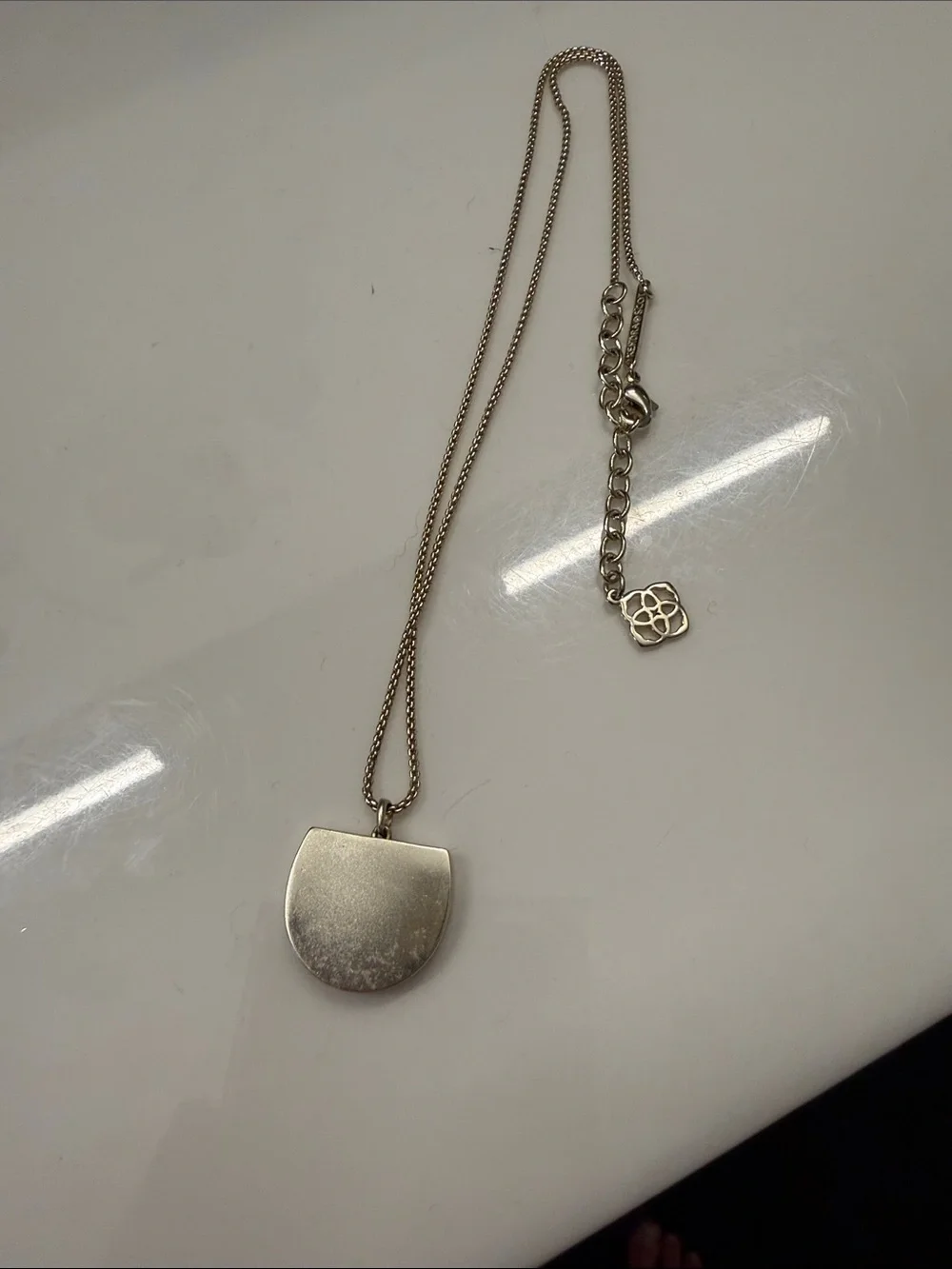 Kendra Scott Pink Shell Pendant Necklace in Gold-Tone